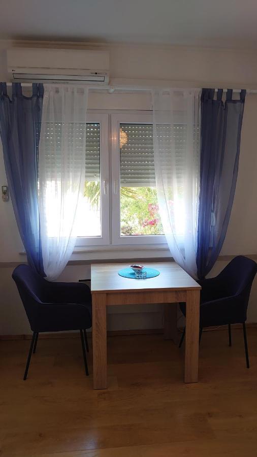 מוסטר Apartments Tulipan - With Free Private Parking Garage מראה חיצוני תמונה